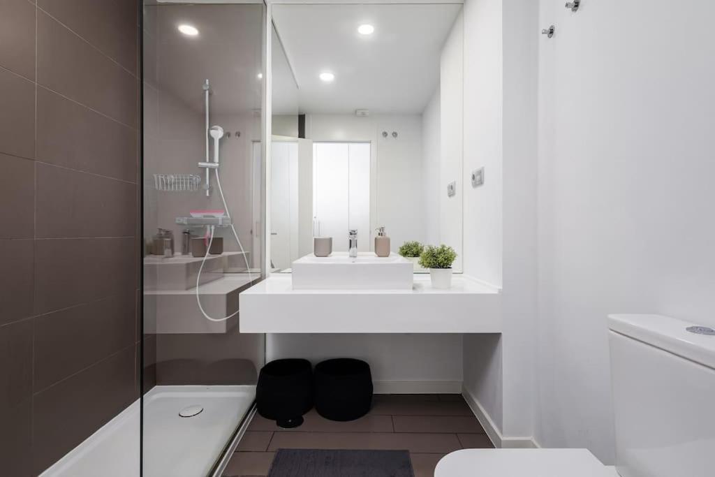 Stylish 3 Bedroom Le Mirage Close To Rdr317 Apartamento *